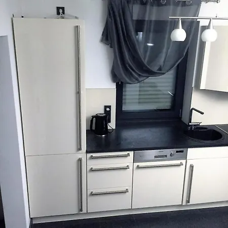 Moderne 3 Mit Separatem Eingang *