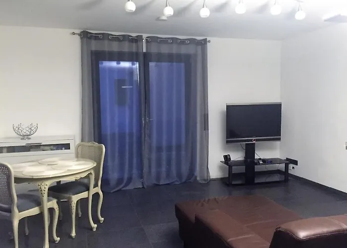 Moderne 3 Mit Separatem Eingang Apartamento