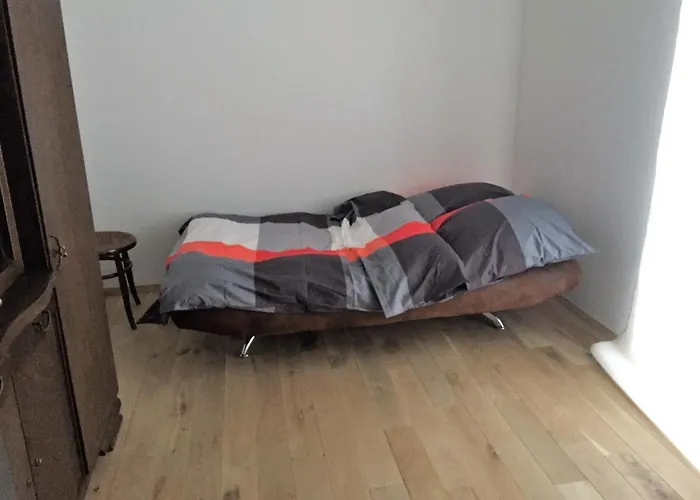 Moderne 3 Mit Separatem Eingang